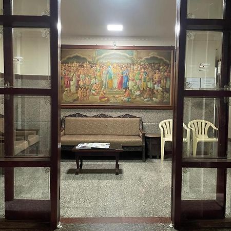 Sri Durgamba Lodge バンガロール エクステリア 写真