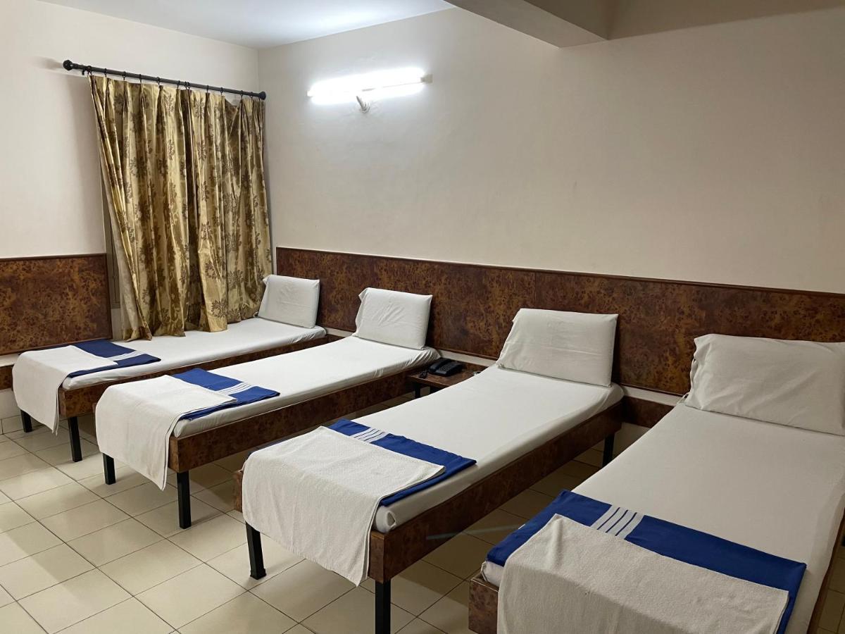 Sri Durgamba Lodge バンガロール エクステリア 写真